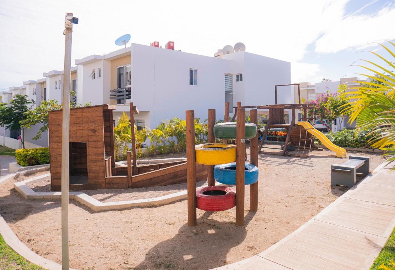 Villa Casa En Privada Frente A La Playa Con Alberca! à Mazatlán Extérieur photo