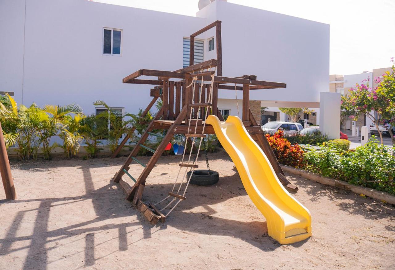 Villa Casa En Privada Frente A La Playa Con Alberca! à Mazatlán Extérieur photo