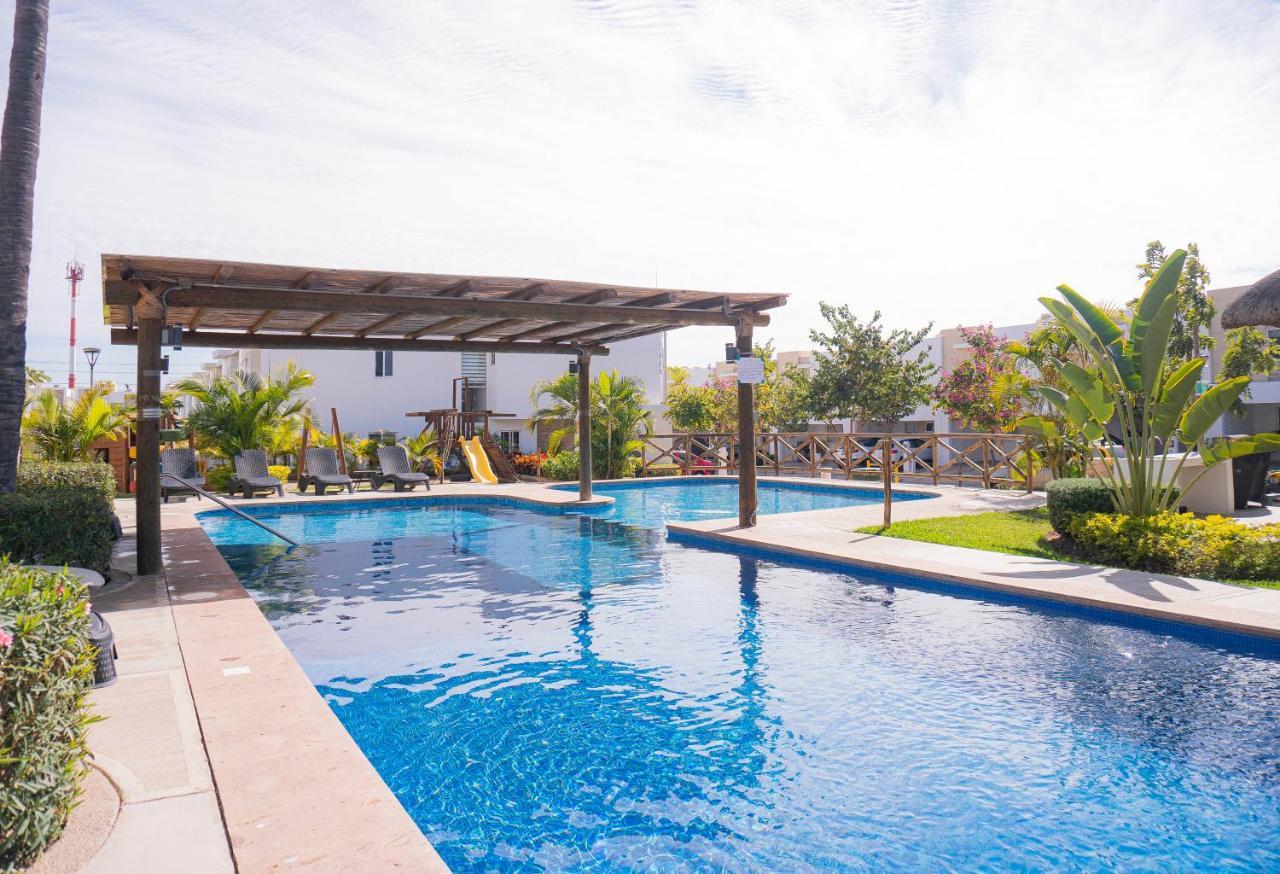 Villa Casa En Privada Frente A La Playa Con Alberca! à Mazatlán Extérieur photo