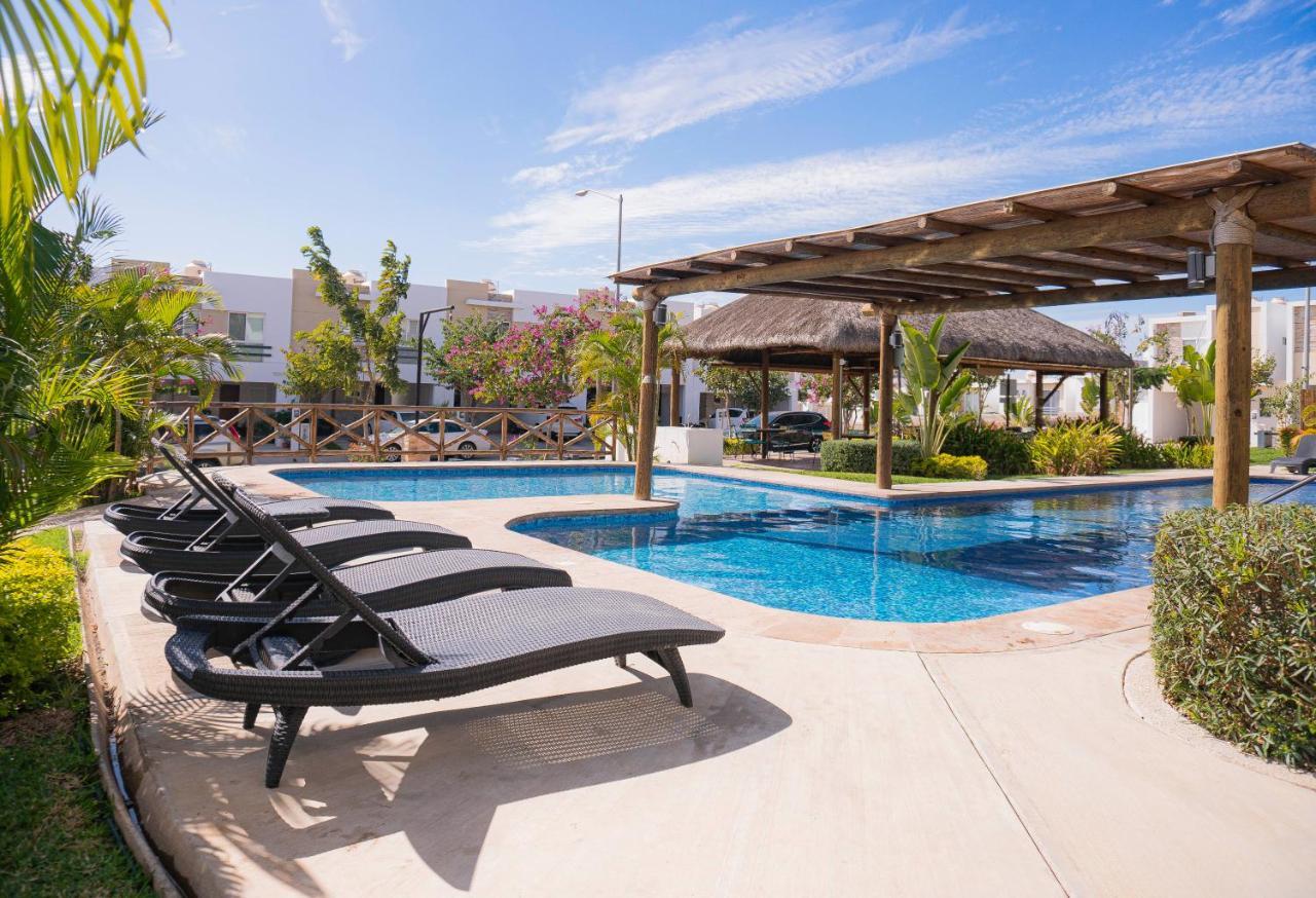 Villa Casa En Privada Frente A La Playa Con Alberca! à Mazatlán Extérieur photo
