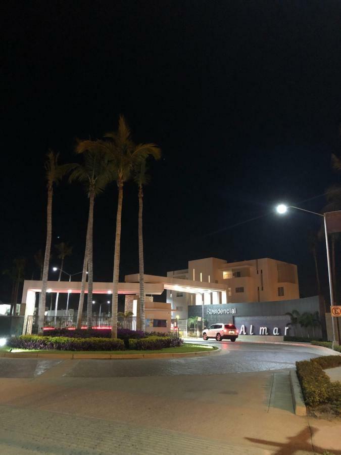 Villa Casa En Privada Frente A La Playa Con Alberca! à Mazatlán Extérieur photo