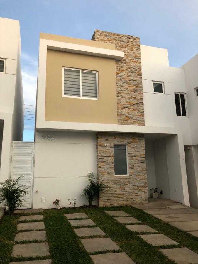 Villa Casa En Privada Frente A La Playa Con Alberca! à Mazatlán Extérieur photo